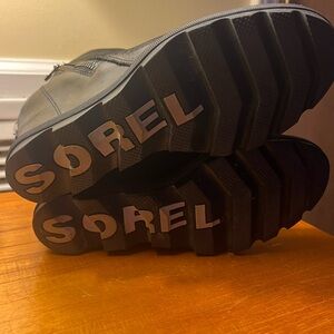 WOMEN'S SOREL -  JOAN OF ARCTIC™ WEDGE II ZIP BOOTIE